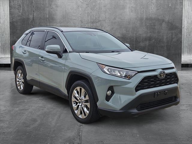2020 toyota rav4 xle