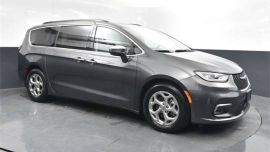2022 chrysler pacifica limited