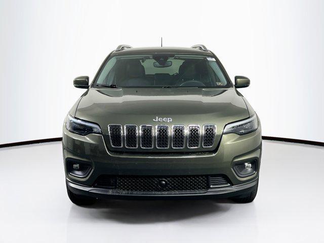 2021 jeep cherokee latitude lux