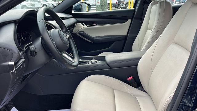 2019 mazda mazda3 fwd w/preferred package