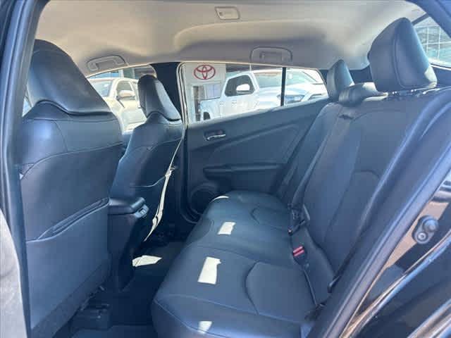 2019 toyota prius xle