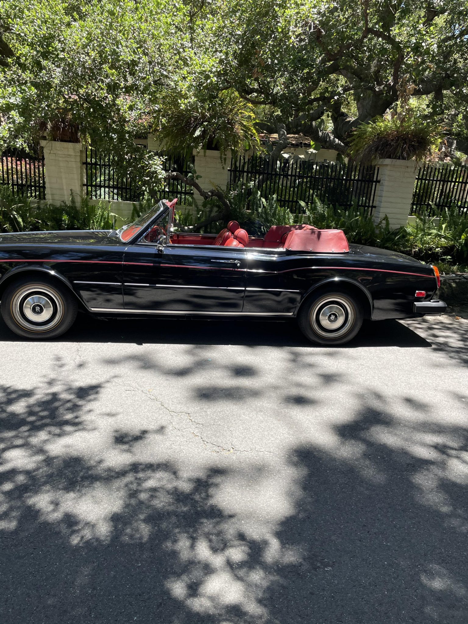 1981 rolls-royce corniche convertible