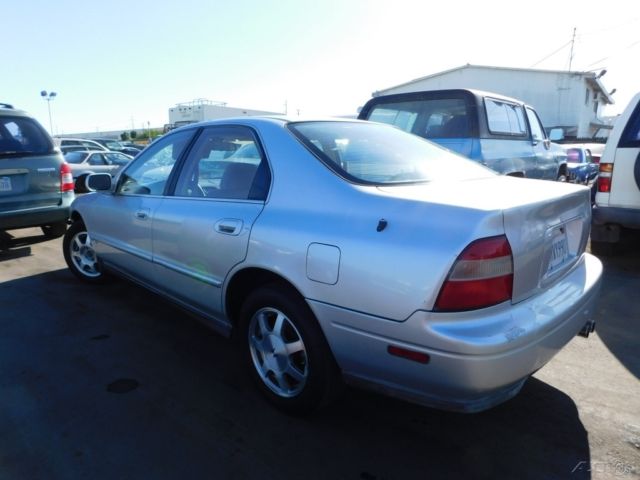 1994 honda accord ex used 2.2l i4 16v automatic fwd sedan no reserve