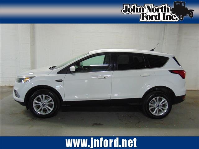 2019 ford escape se