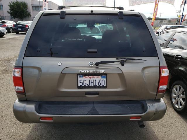2004 nissan pathfinder in hawthorne, california