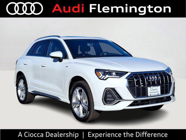 2024 audi q3 45 s line premium plus