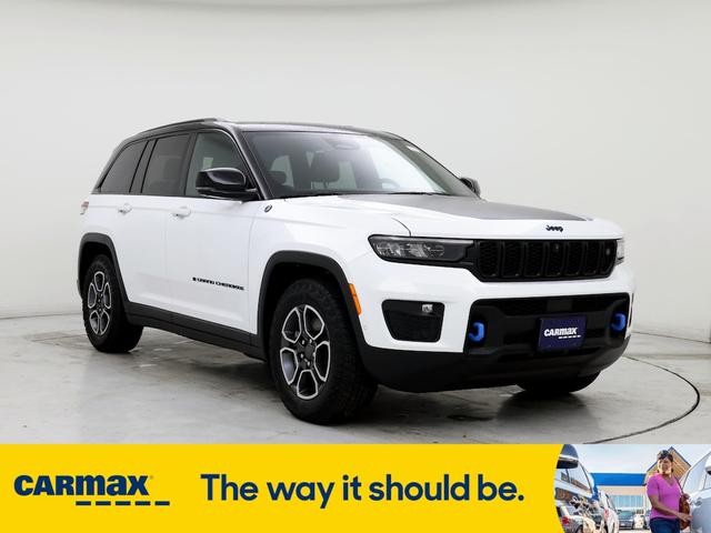2022 jeep grand cherokee 4xe trailhawk