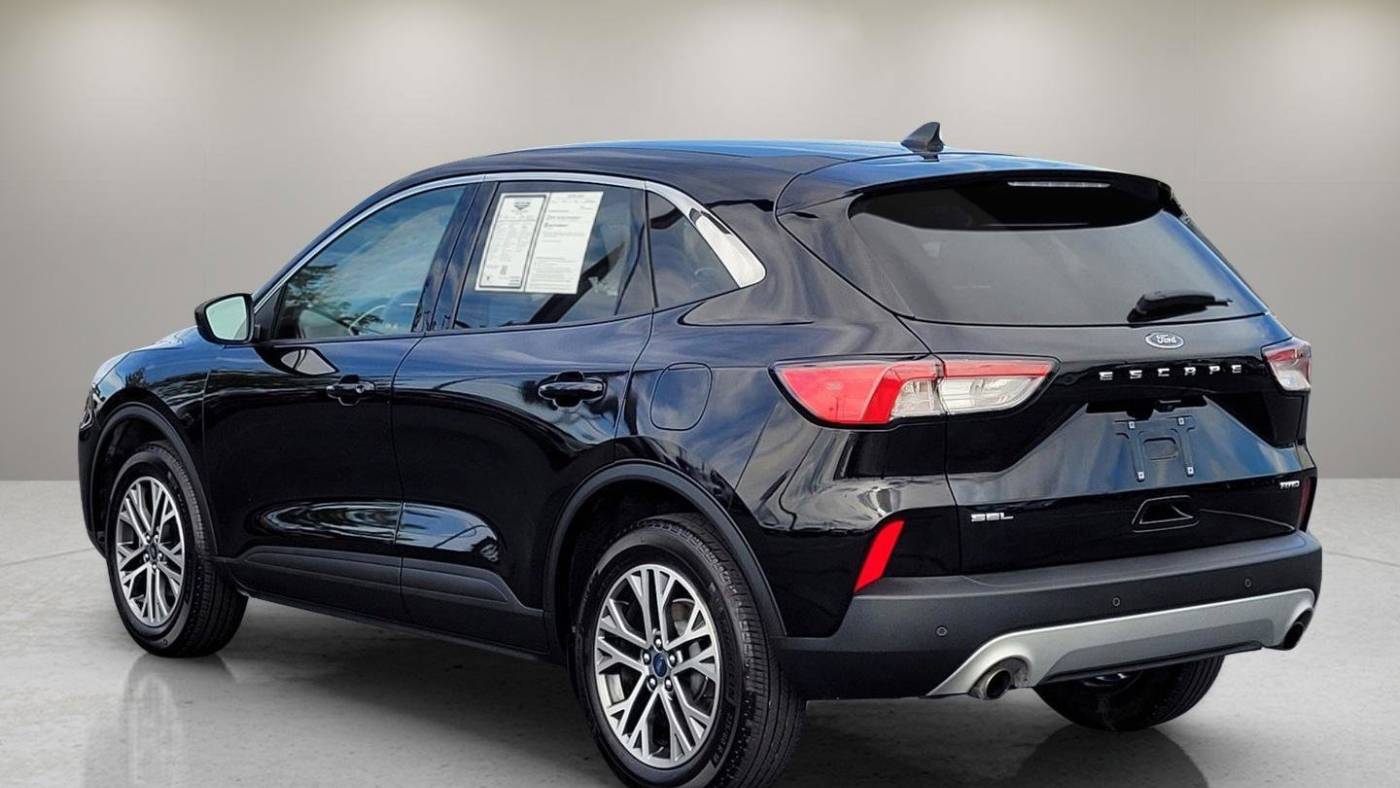 2022 ford escape sel