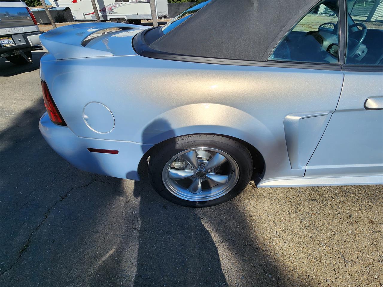 2000 ford mustang gt