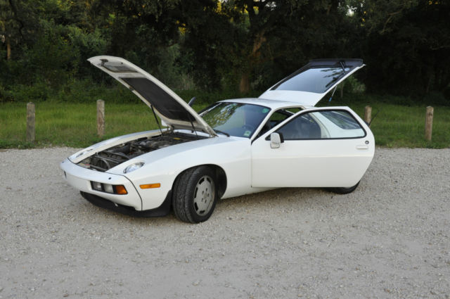 no reserve - well maintained, manual 5 speed, white porsche 928, great condition