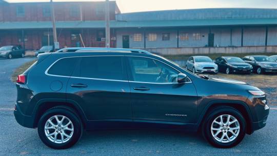 2016 Jeep Cherokee
