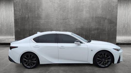 2023 Lexus IS