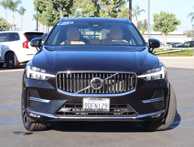 2023 volvo xc60 b5 fwd ultimate bright theme