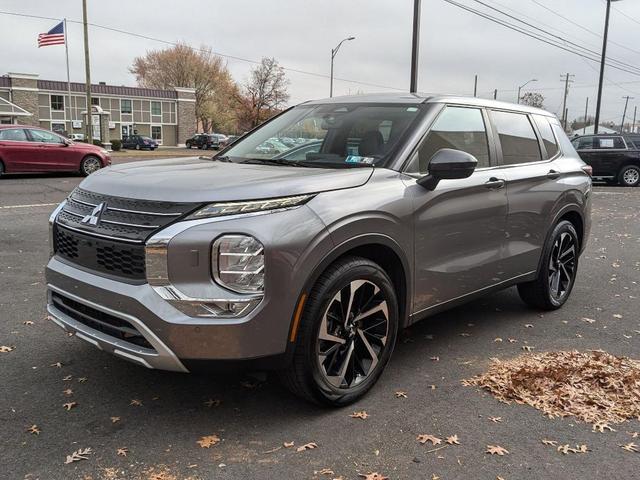 2022 mitsubishi outlander se