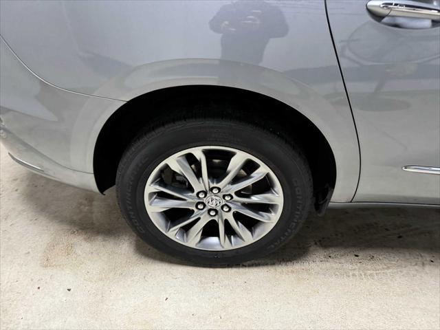2023 buick enclave avenir awd