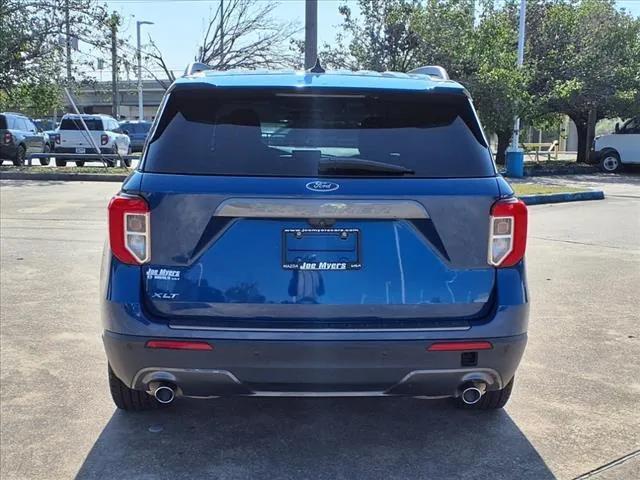 2021 ford explorer xlt