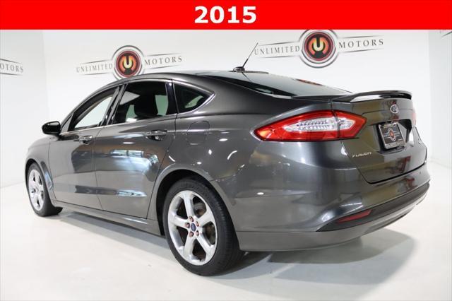 2015 ford fusion se