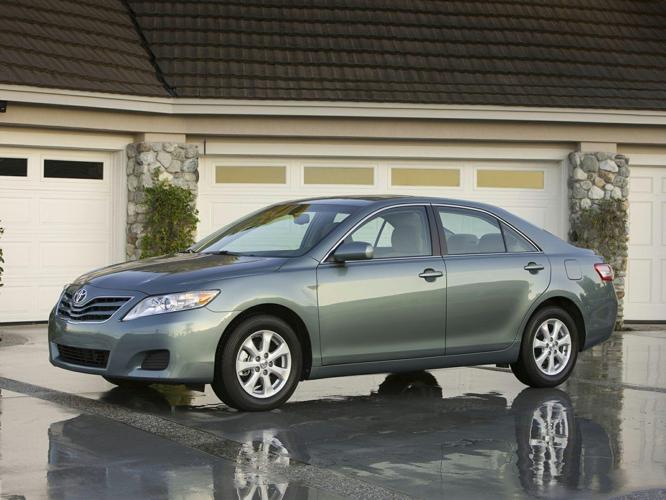 2011 toyota camry base base 4dr sedan 6a for sale in hartford, connecticut