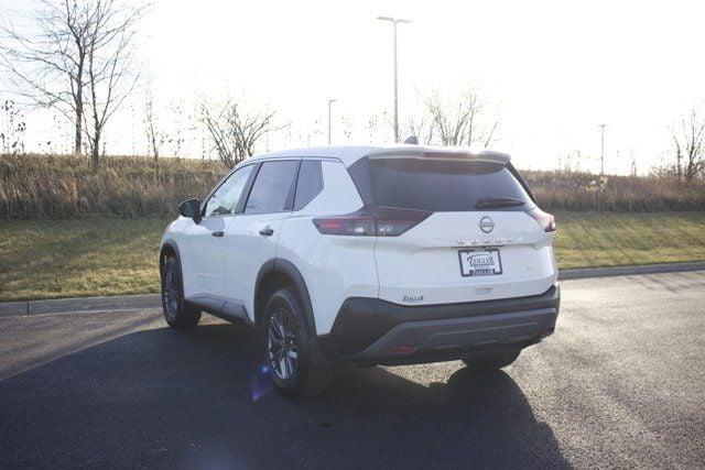 2022 nissan rogue s in kenosha, wisconsin