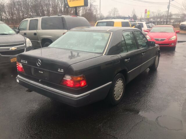 1993 mercedes-benz 300e - 2.8 nr