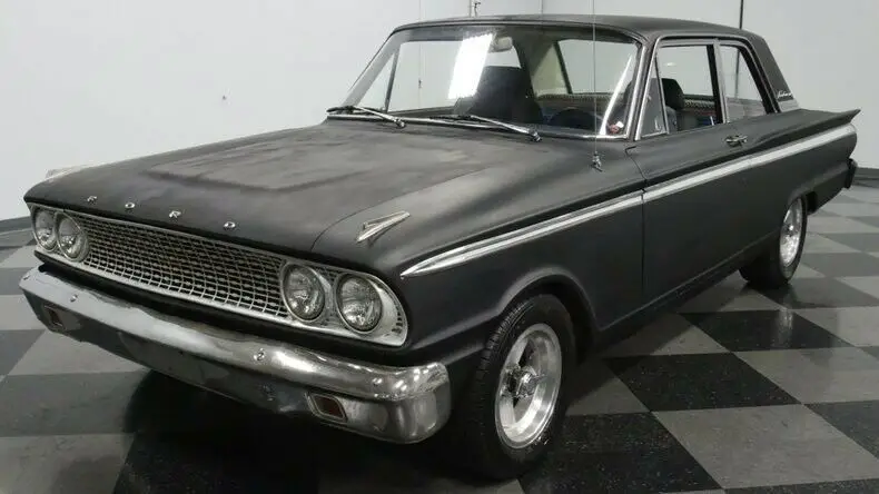 classic vintage chrome fomoco fairlane 500 351 v8 3-speed auto transmission blac