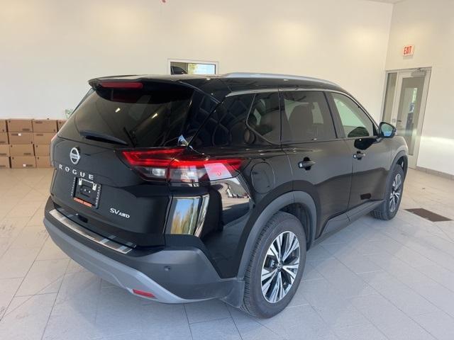 2021 nissan rogue sv