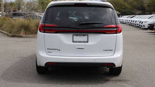 2024 Chrysler Pacifica