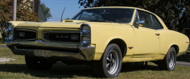 1966 gto / true 242 / 4 speed / 389 / runs & stops / no reserve / barn find