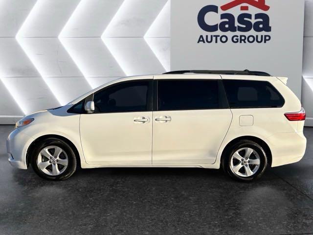 2015 toyota sienna t mulliner