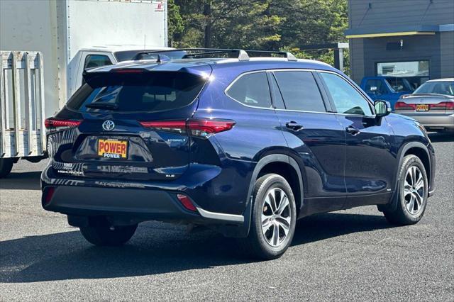 2022 toyota highlander hybrid xle