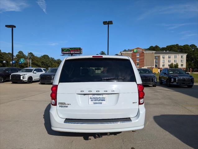 2017 dodge grand caravan sxt