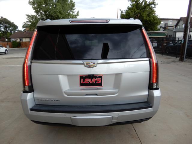 2017 cadillac escalade luxury