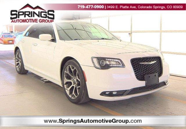 2018 chrysler 300 s