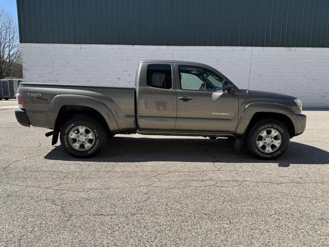 2009 toyota tacoma access cab base v6 4x4 access cab 6 ft. box 127.8 in. wb in philadelphia, pennsylvania
