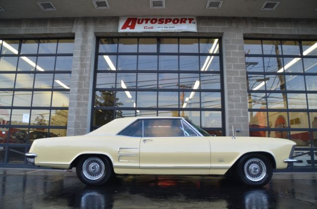 1964 buick riviera~12k origional miles!!~highly optioned~a/c~pwr brakes~l@@k!
