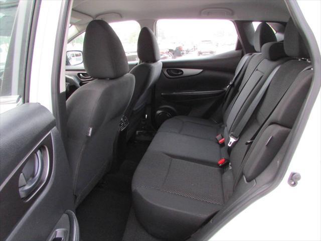 2021 nissan rogue sport s