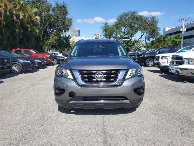 2017 nissan pathfinder s