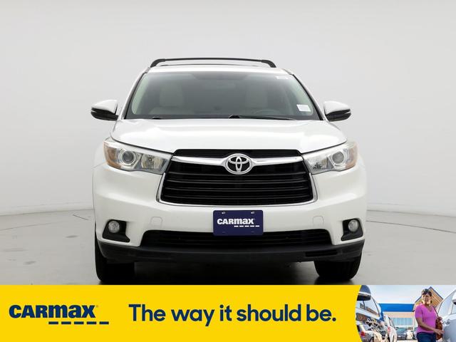 2015 toyota highlander le plus