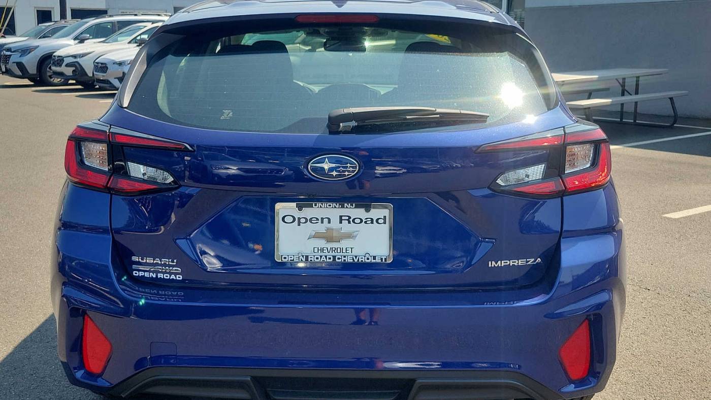 2024 subaru impreza base