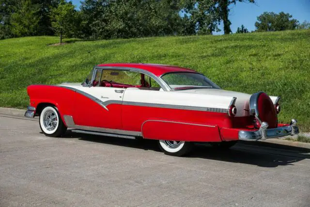 56 ford fairlane victoria