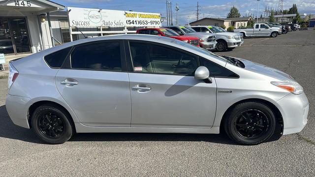 2014 toyota prius four