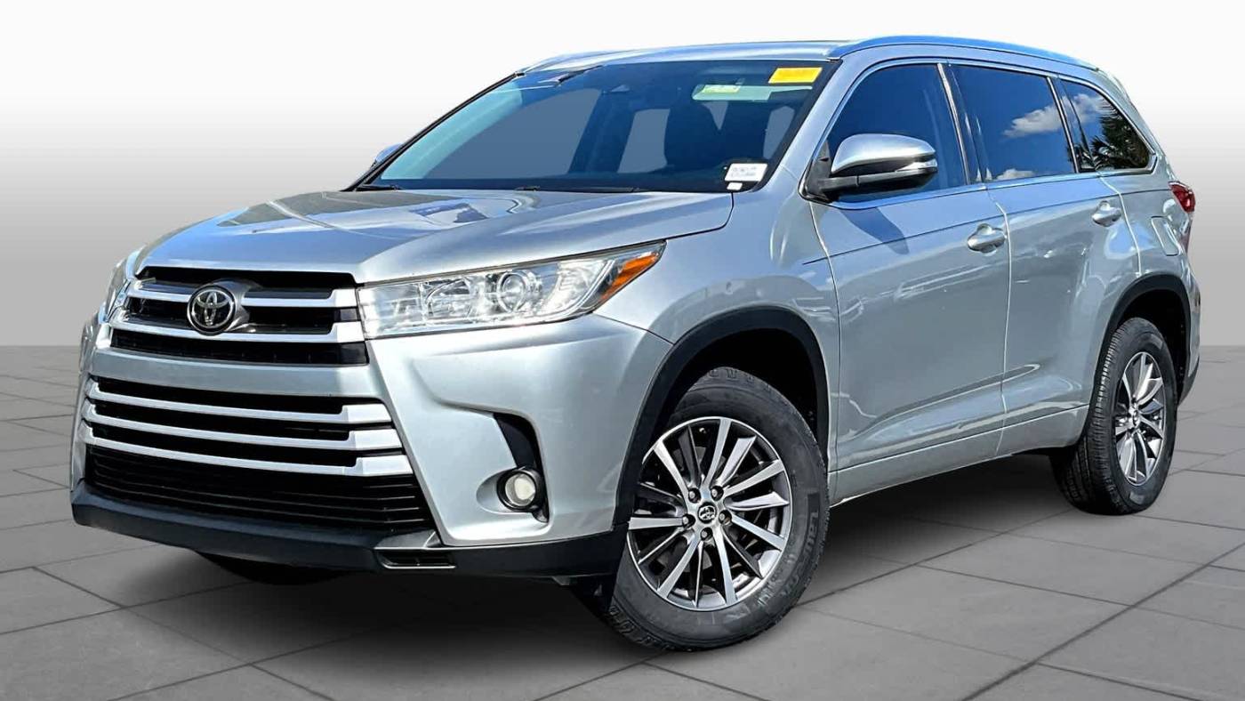 2017 toyota highlander xle