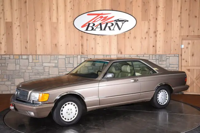 clean carfax v8 sunroof power heated seats wood trim has minor oil leak