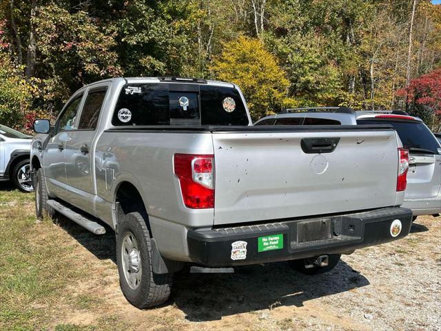 2019 nissan titan xd s