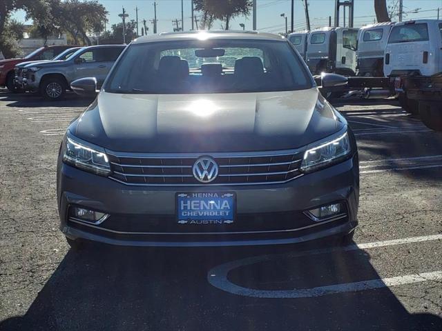 2017 volkswagen passat 1.8t se w/technology