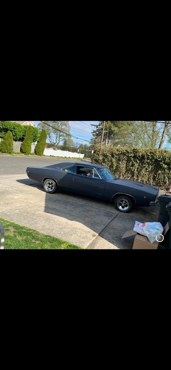 1968 dodge charger coupe black rwd automatic base