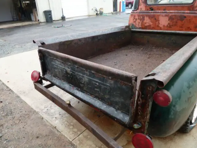 clean title 5 window cab