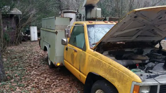 1991 gmc sierra 3500 bucket truck with utility body