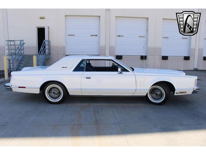 1979 lincoln continental in o'fallon, illinois