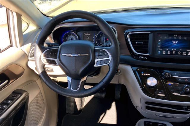2020 chrysler voyager lxi